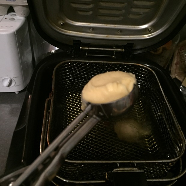 I used a Tablespoon size mechanical scooper to drop dough into the oil